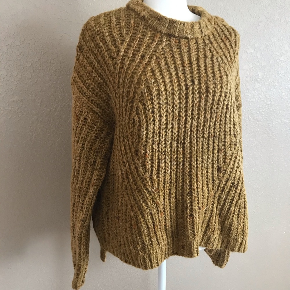 *** DONATED*** Universal Thread Knit Sweater - Picture 4 of 6